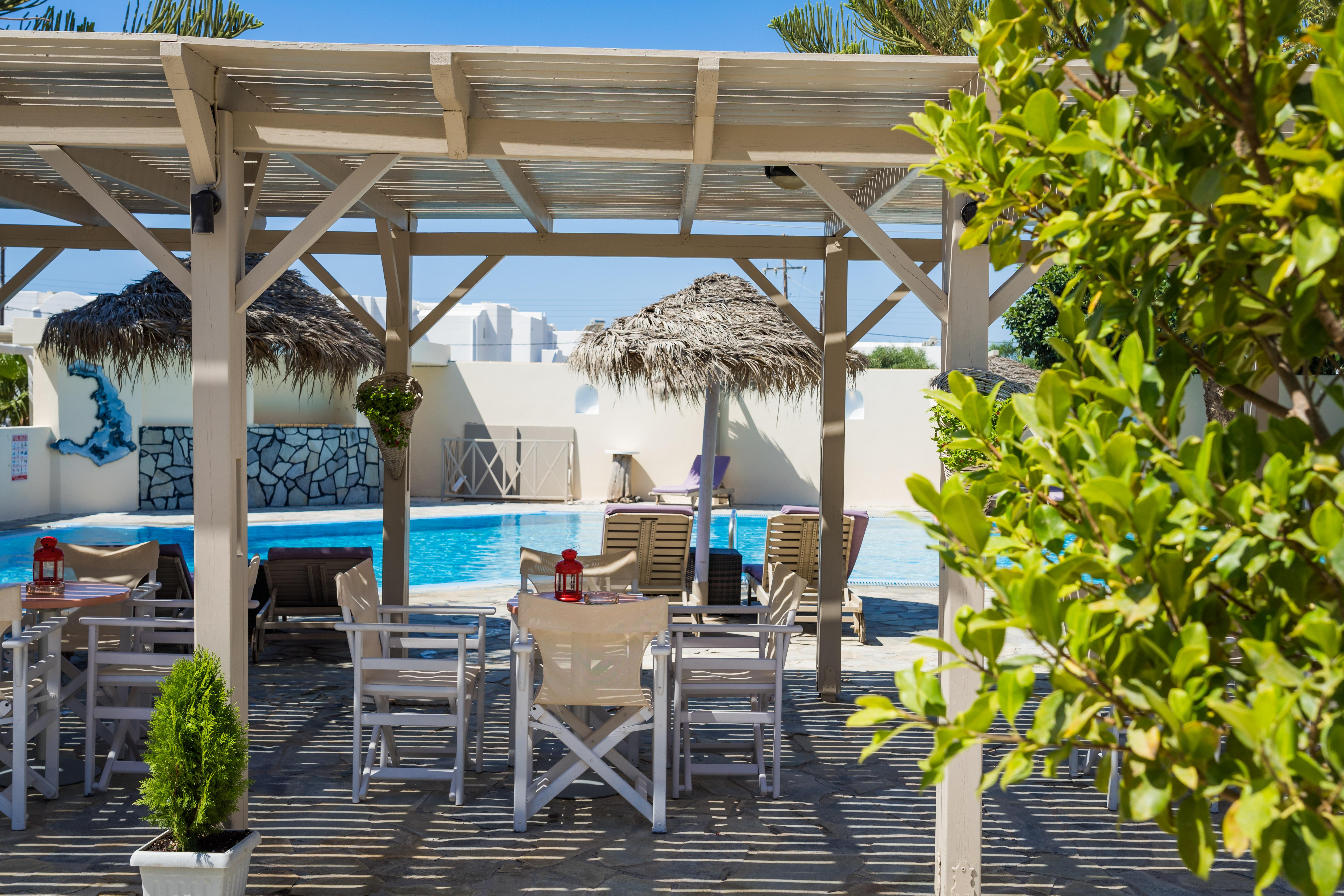 Hotel Rena Períssa Eksteriør bilde
